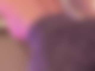 Live cam show with Samaantha-White - Fingers on Camsoda