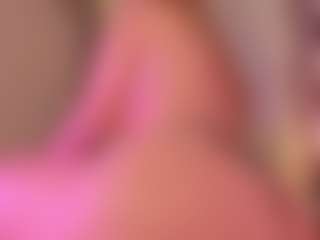 Live cam show with Samaantha-White - Athletic Tattoos on Gym Cam Girls