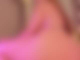 Live cam show with Samaantha-White - Big Ass on SpankPalCams