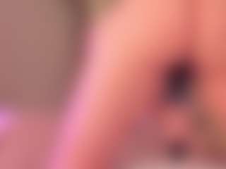 Samaantha-White's Live Sex Cam Show