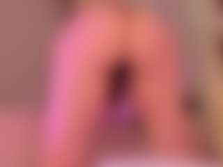Samaantha-White's Live Sex Cam Show