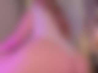 Live cam show with Samaantha-White - Tattoos Mature on Camsoda Late Night