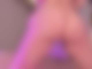 Samaantha-White's Live Sex Cam Show