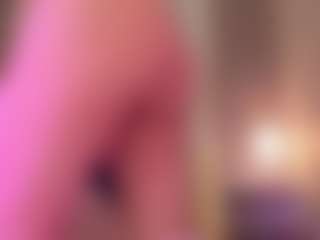 Samaantha-White's Live Sex Cam Show