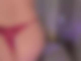 Live cam show with Samaantha-White - Full Nudity on crypto-cams