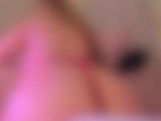 Live cam show with Samaantha-White - Dildo Or Vibrator on Camsoda