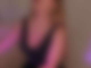 Samaantha-White's Live Sex Cam Show
