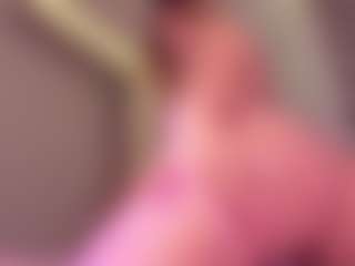 Live cam show with Samaantha-White - Big Ass on crypto-cams