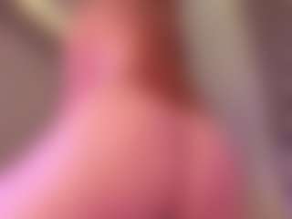 Live cam show with Samaantha-White - Strip Mature on mypornchat.com