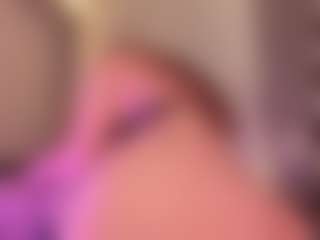 Samaantha-White's Live Sex Cam Show