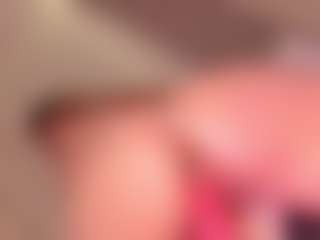 Live cam show with Samaantha-White - Athletic Blowjob on SinfulBabes