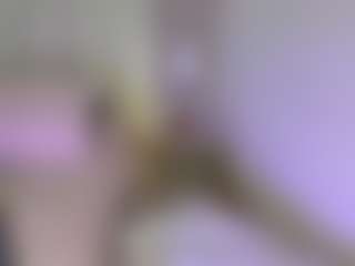 Live cam show with Samaantha-White - Big Tits on Fling VIP Chat