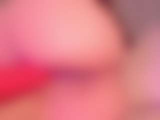 Live cam show with Samaantha-White - Short Mature on Camsoda