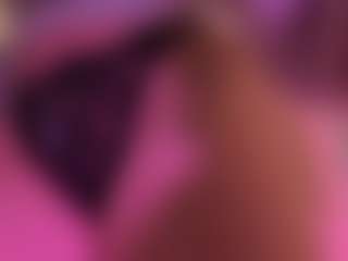Live cam show with Samaantha-White - Tease Curvy on SpankPalCams