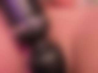 Samaantha-White's Live Sex Cam Show