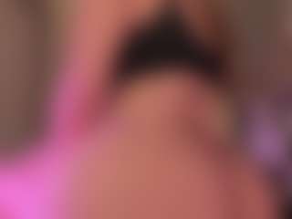 Samaantha-White's Live Sex Cam Show