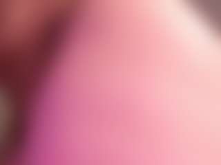 Live cam show with Samaantha-White - Athletic Tease on Camsoda