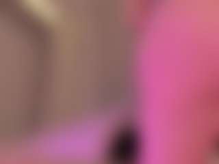 Live cam show with Samaantha-White - Big Ass on Cam Slut
