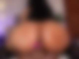 Violetta browm's Live Sex Cam Show