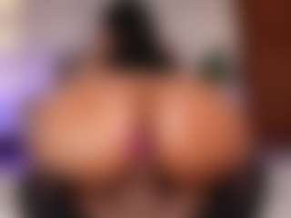Violetta browm's Live Sex Cam Show
