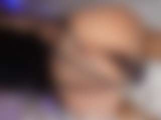 Live cam show with Violetta browm - Fuck Machine on madthumbs