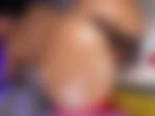 Live cam show with Violetta browm - Amateur on Dolls Live