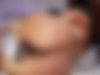 Show de cam en direct avec Violetta browm - Average sur Camsoda