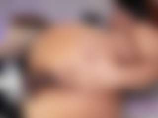 Live cam show with Violetta browm - Average on Camsoda