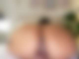 Live cam show with Violetta browm - Dirty Talk on sexylive.show