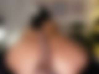 Violetta browm's Live Sex Cam Show