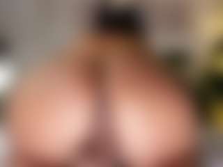 Violetta browm's Live Sex Cam Show