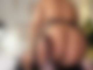 Violetta browm's Live Sex Cam Show