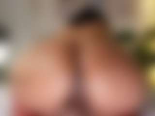 Violetta browm's Live Sex Cam Show