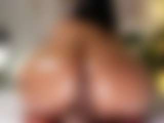 Live cam show with Violetta browm - Big Tits on live18s.com