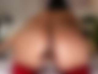Live cam show with Violetta browm - Average on Camsoda