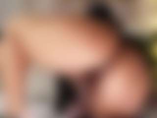 Violetta browm's Live Sex Cam Show