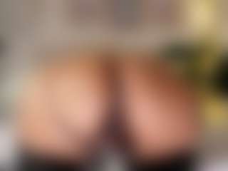 Violetta browm's Live Sex Cam Show