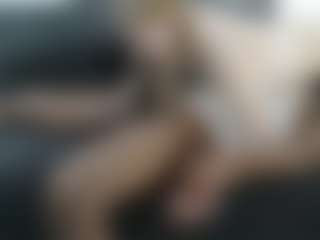 YemboRainbow's Live Sex Cam Show