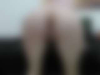YemboRainbow's Live Sex Cam Show