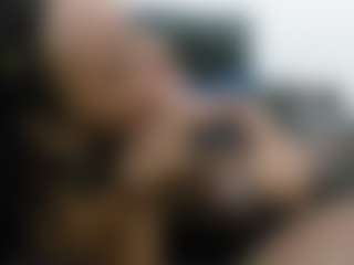 YemboRainbow's Live Sex Cam Show