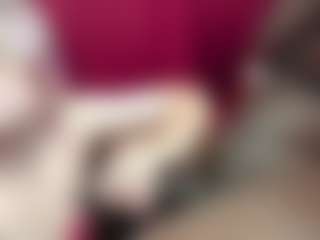 YemboRainbow's Live Sex Cam Show