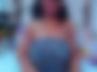 Live cam show with Yera - Ebony on thefappeningchat.com