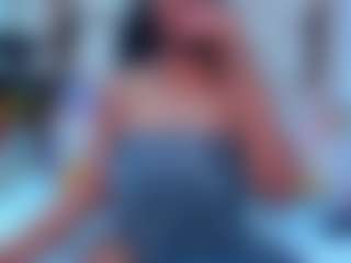 Live cam show with Yera - Bedroom on SquirtSoMuch