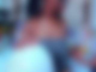 Live cam show with Yera - Ass Bouncing on AdultVida.com