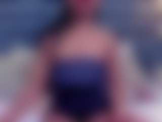 Live cam show with Yera - Average on fapnchat