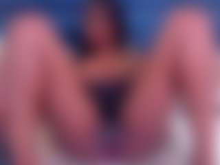 Live cam show with Yera - Black Shaved Pussy on Dare Cams
