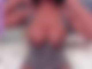 Yera's Live Sex Cam Show