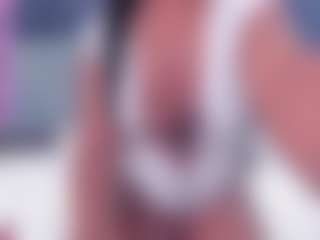 Yeras Live-Sex-Cam-Show