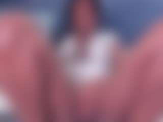 Live cam show with Yera - Average on Camsoda