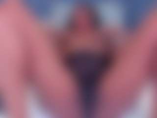 Yeras Live-Sex-Cam-Show